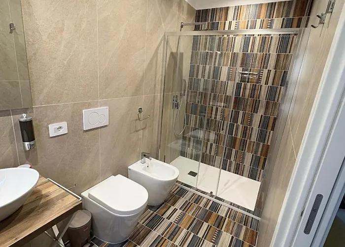 לינה וארוחת בוקר Bnbeat 3*